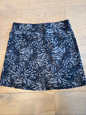 Ripskirt Hawaii Black and Gray Abstract Print Mini Skirt
